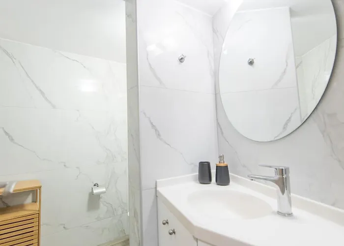 Santorini Pictures Apartman Emborió