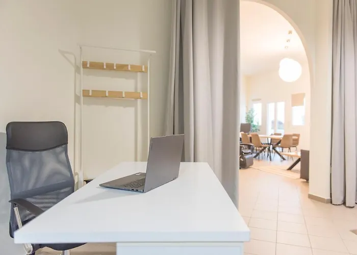 Santorini Pictures شقة Emporio (Santorini)